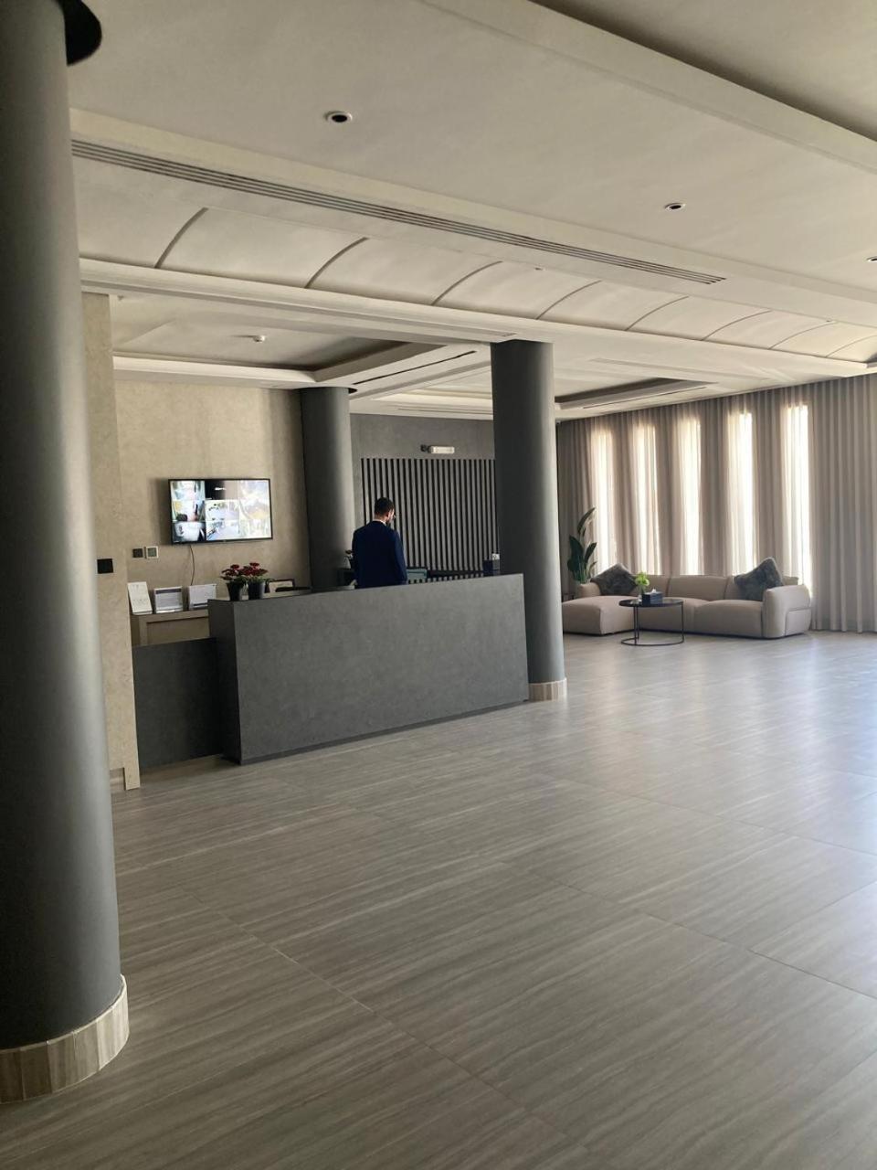 Land Walk Al Aqiq Aparthotel Riyadh Exteriör bild