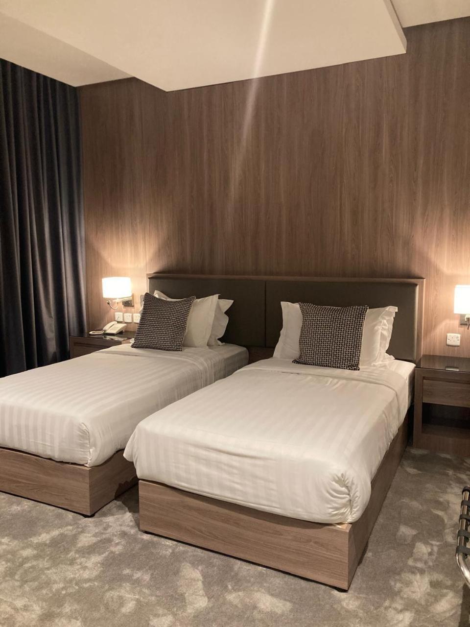 Land Walk Al Aqiq Aparthotel Riyadh Exteriör bild