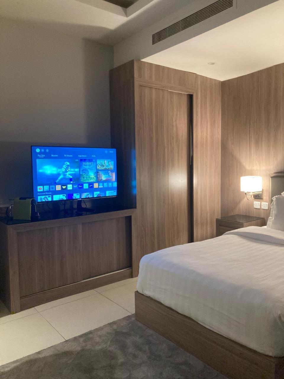 Land Walk Al Aqiq Aparthotel Riyadh Exteriör bild
